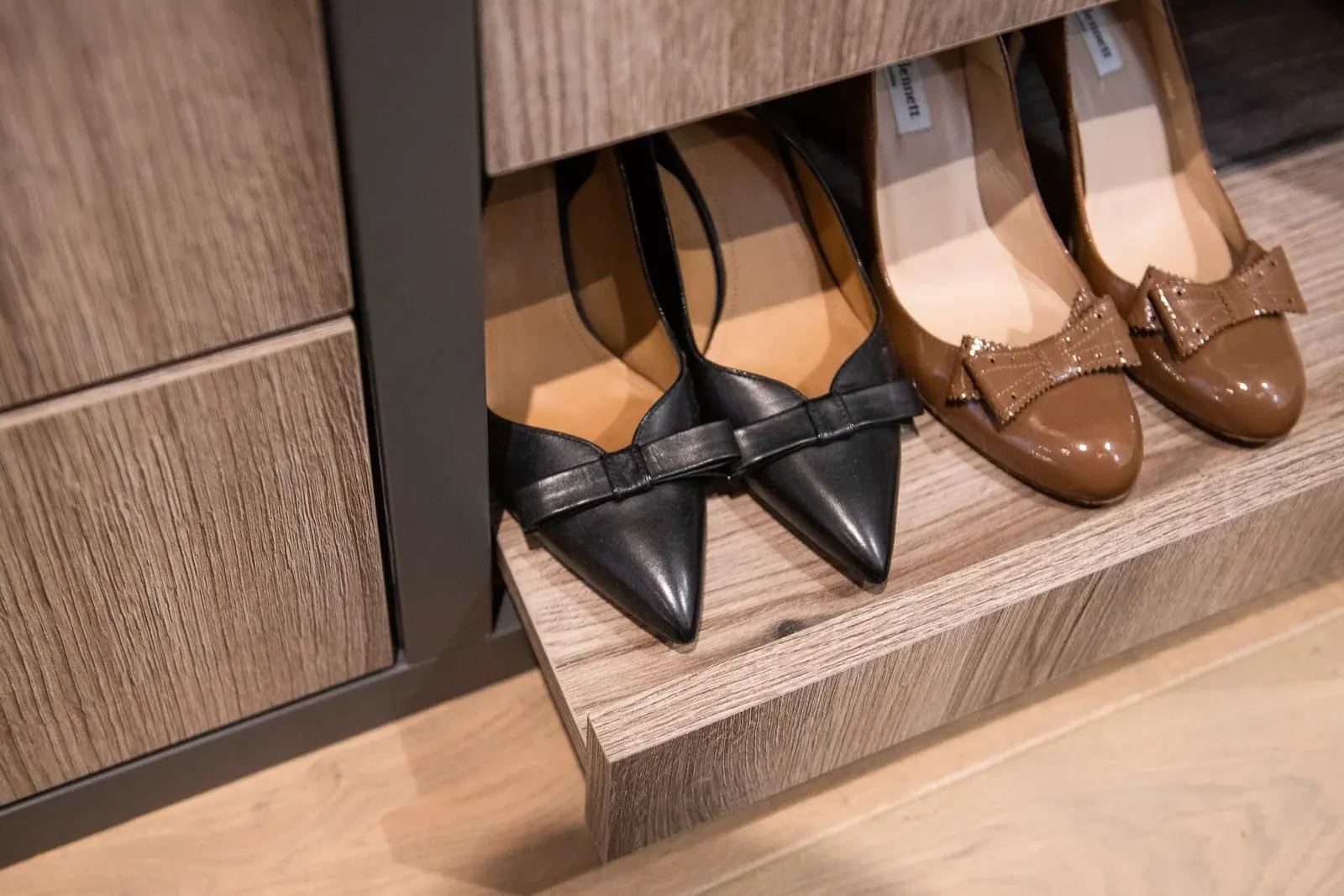 Wardrobes & Dressing Rooms in London, interior design and bespoke joinery by Studio Schubert