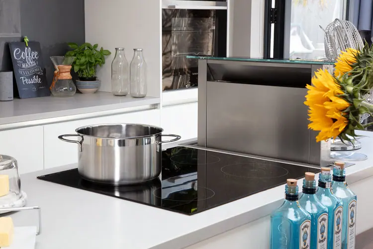 Ealing Kitchen Extension in Ealing, W5, interior design and bespoke joinery by Studio Schubert