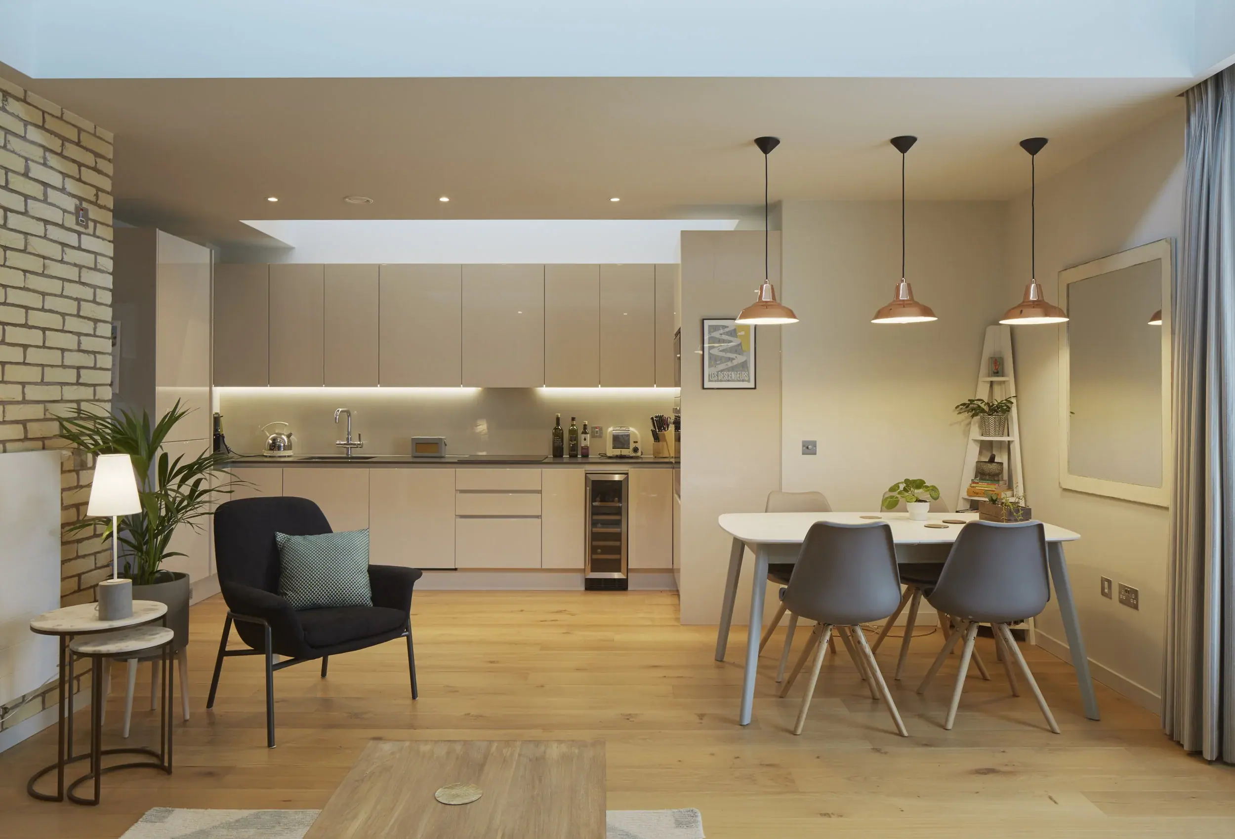 Kew Bridge flat refurbishment by Studio Schubert