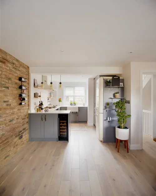 Notting Hill Apartment in Notting Hill, W11, interior design and bespoke joinery by Studio Schubert