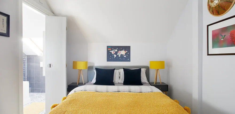 Hammersmith Flat in Hammersmith, W6, interior design and bespoke joinery by Studio Schubert