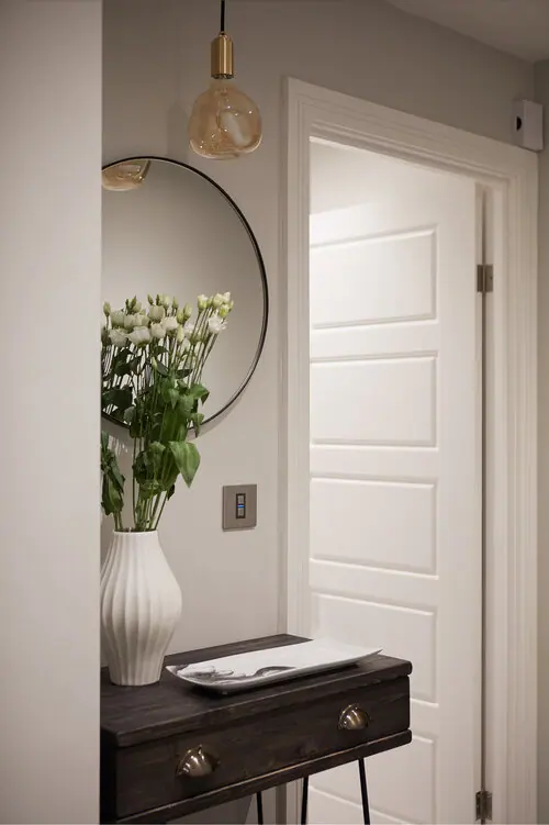 Bayswater Apartment in Bayswater, W2, interior design and bespoke joinery by Studio Schubert