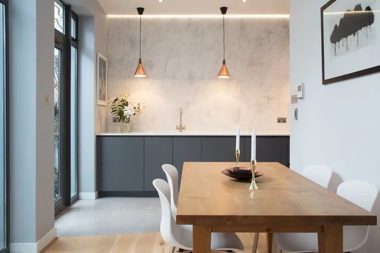 Marble feature wall