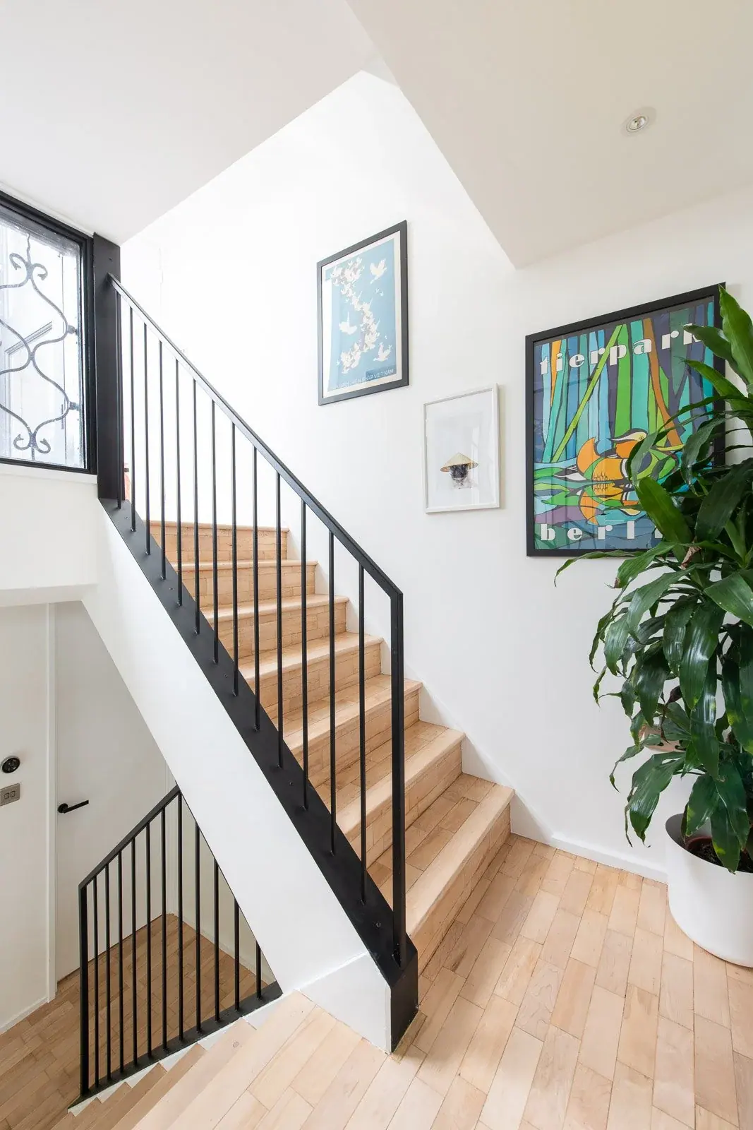 Westminster Grade II* Listed Flat in Westminster, SW1, interior design and bespoke joinery by Studio Schubert