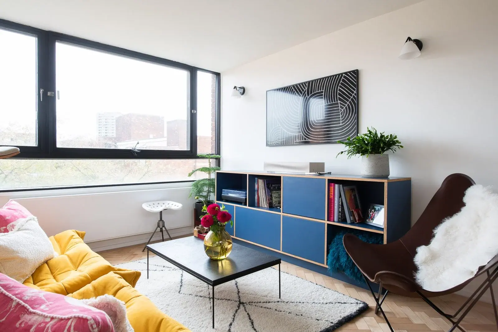 TV Units & Media Walls in London, interior design and bespoke joinery by Studio Schubert
