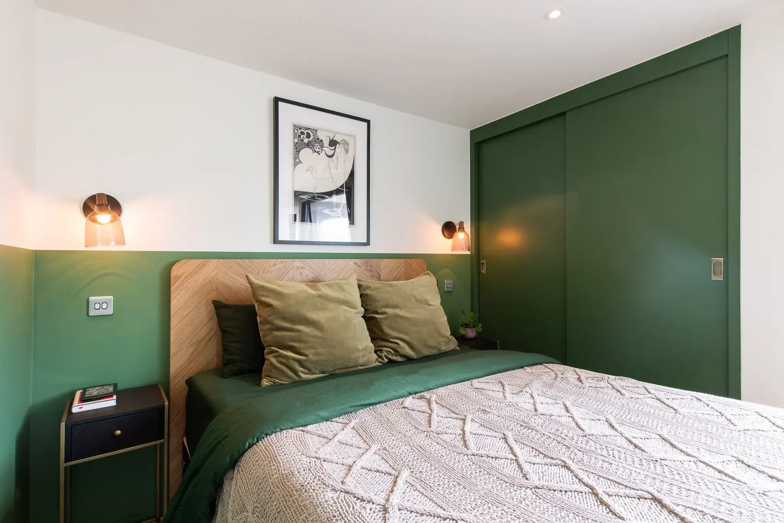 Westminster Grade II* Listed Flat in Westminster, SW1, interior design and bespoke joinery by Studio Schubert